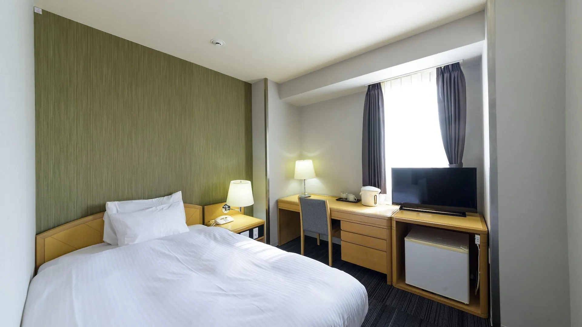 Surestay Plus Hotel By Best Western Shin-Osaca Japão
