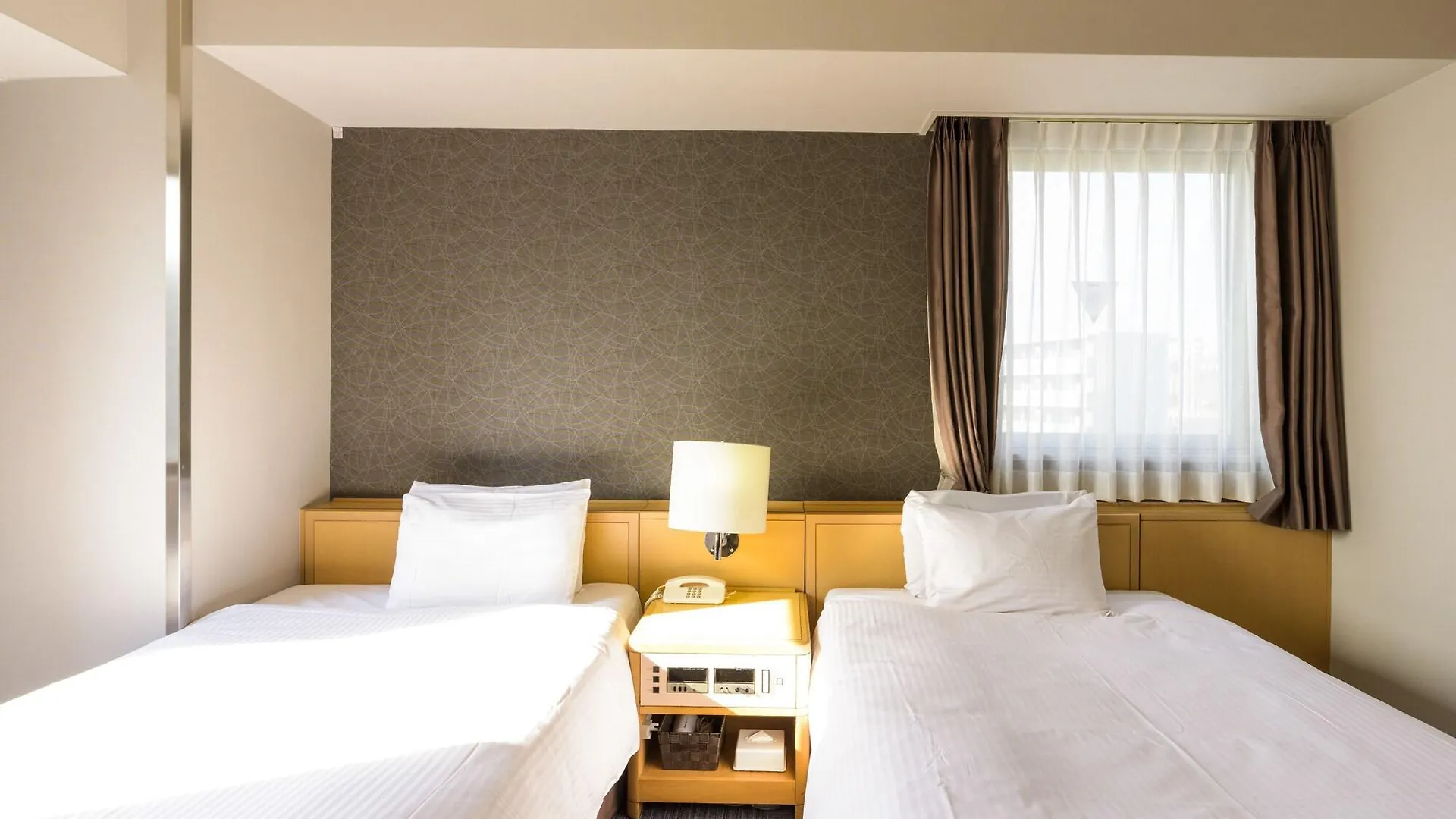 Surestay Plus Hotel By Best Western Shin-Osaca Osaca
